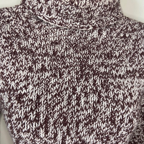 J Crew Brown Knit Crochet Turtleneck Sweater Size Medium - Picture 3 of 8